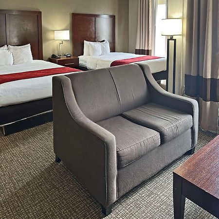 Comfort Suites Concord Mills Exterior photo